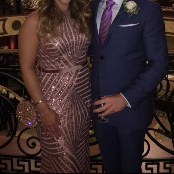 Rose Gold Sequin Dress - Great for Prom or Wedding Dress - Picture 4 of 5